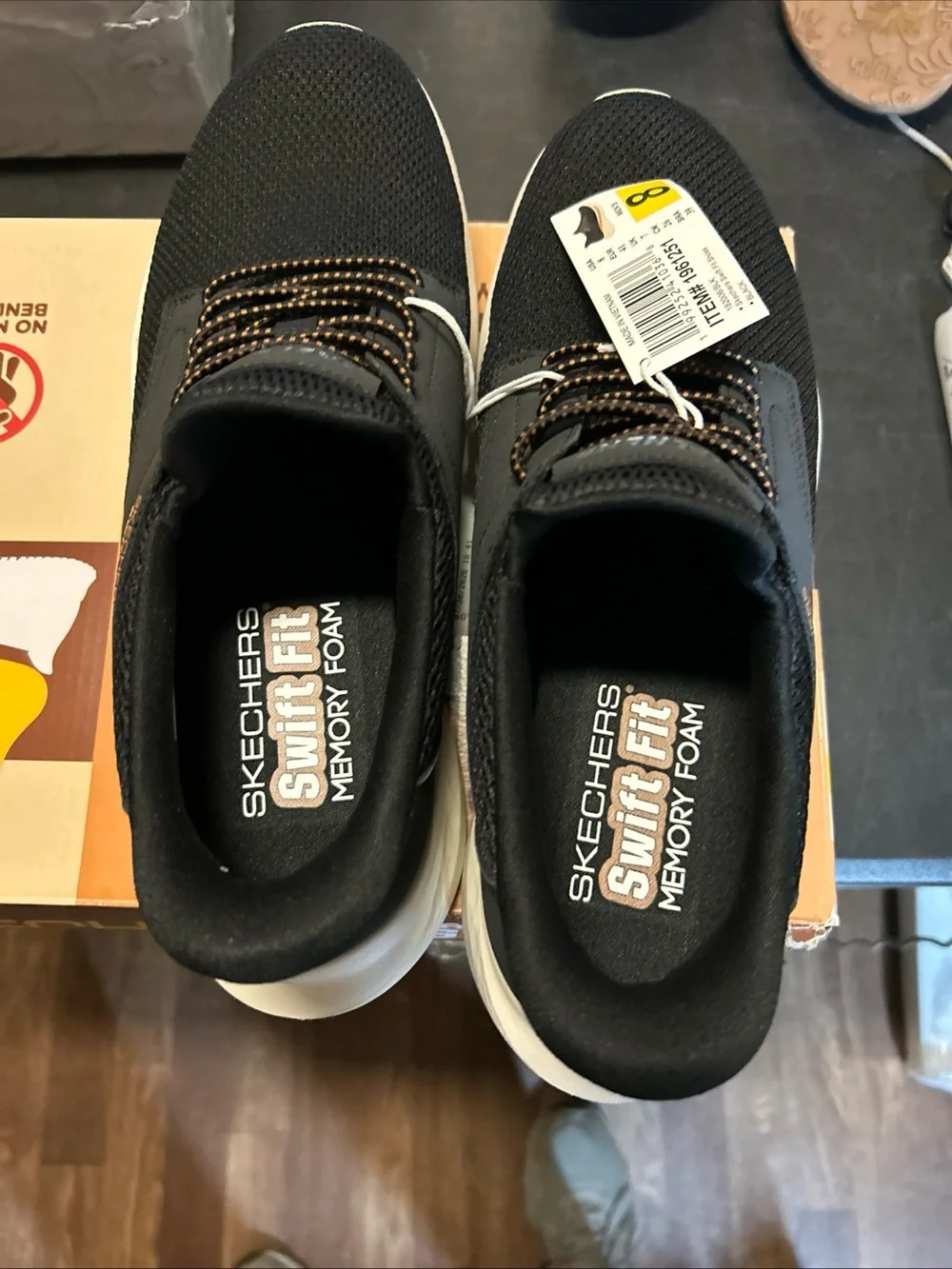 Skechers Swift Fit Men's Black with Cream and Brown Accents